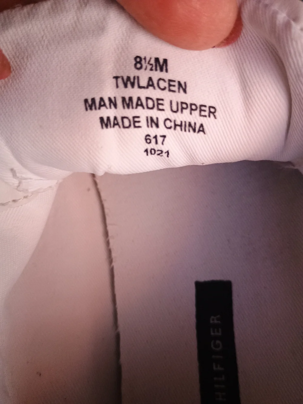 Tommy Hilfiger Men’s White Low-Top Sneakers
